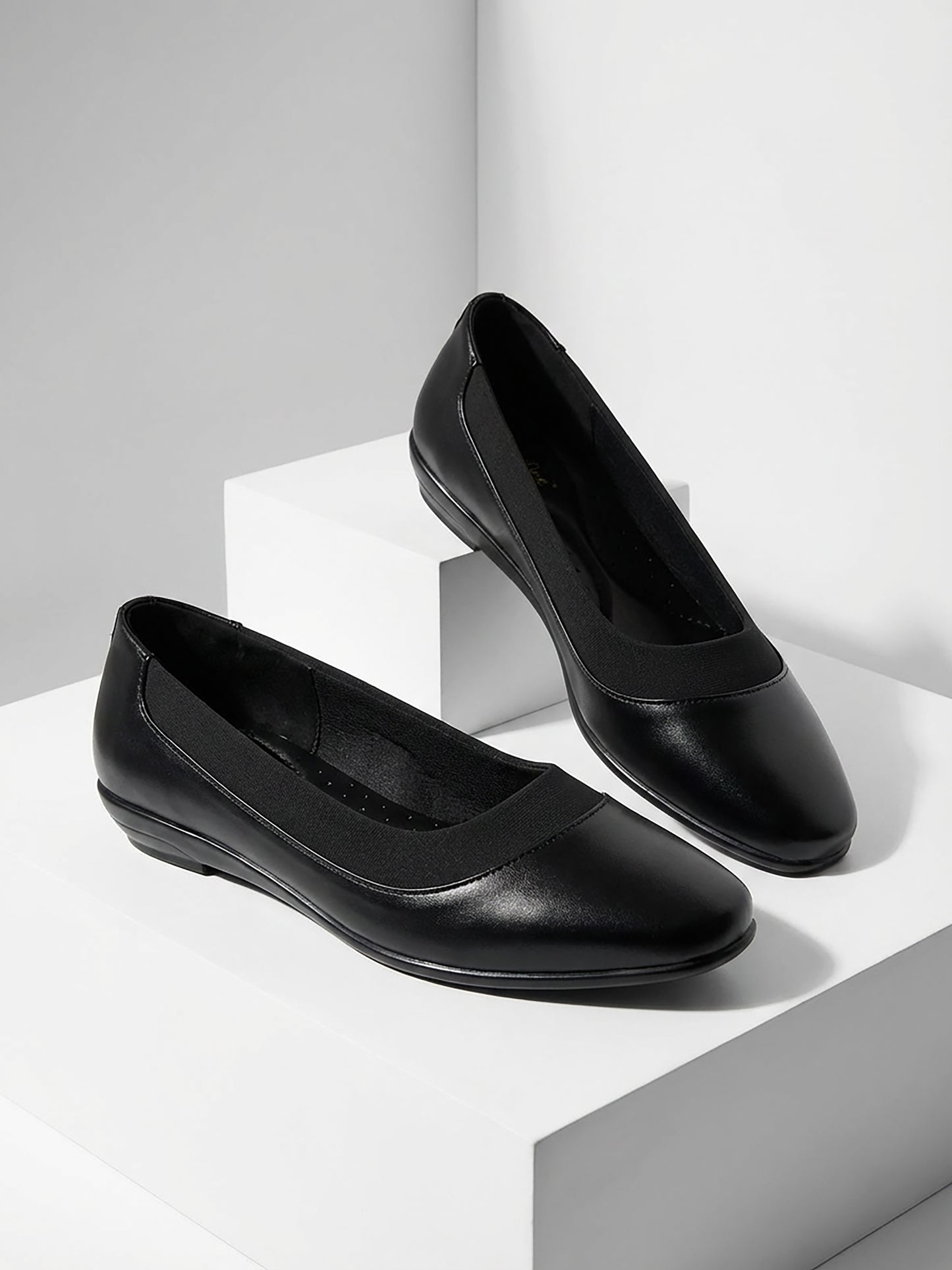 Black Comfort Heel